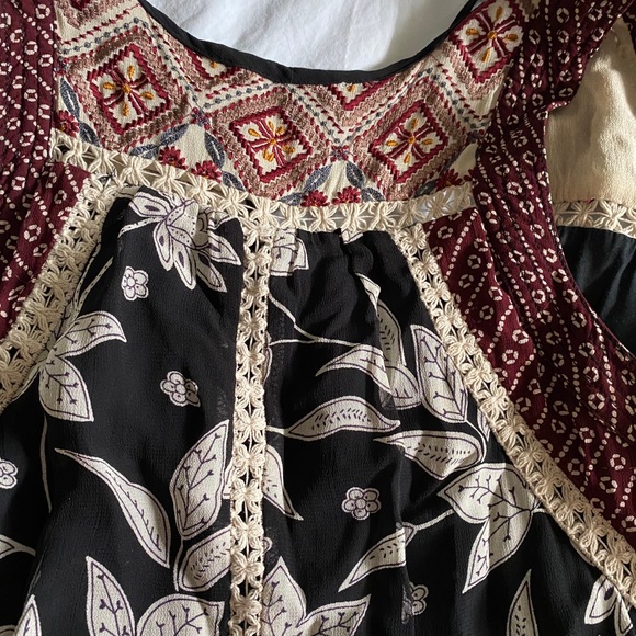 Flowy sleeveless dress - Picture 3 of 8